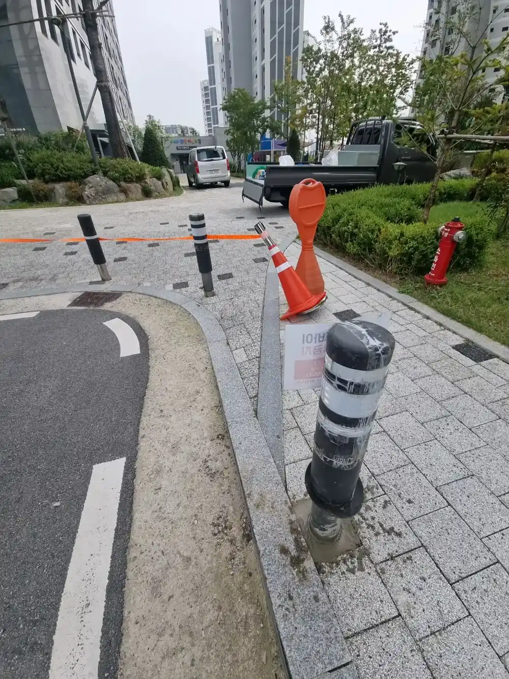 우레탄 재질 신규 볼라드